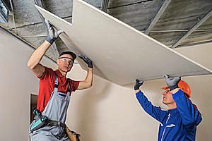 10 Étapes à suivre pour poser un plafond correctement à Bionville